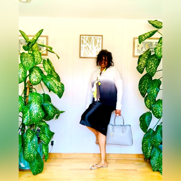 ✨ Vertical Design✨Ombre Oversized Linen High-Low Pullover W/Cuffed Long-Sleeves - Picture 5 of 11